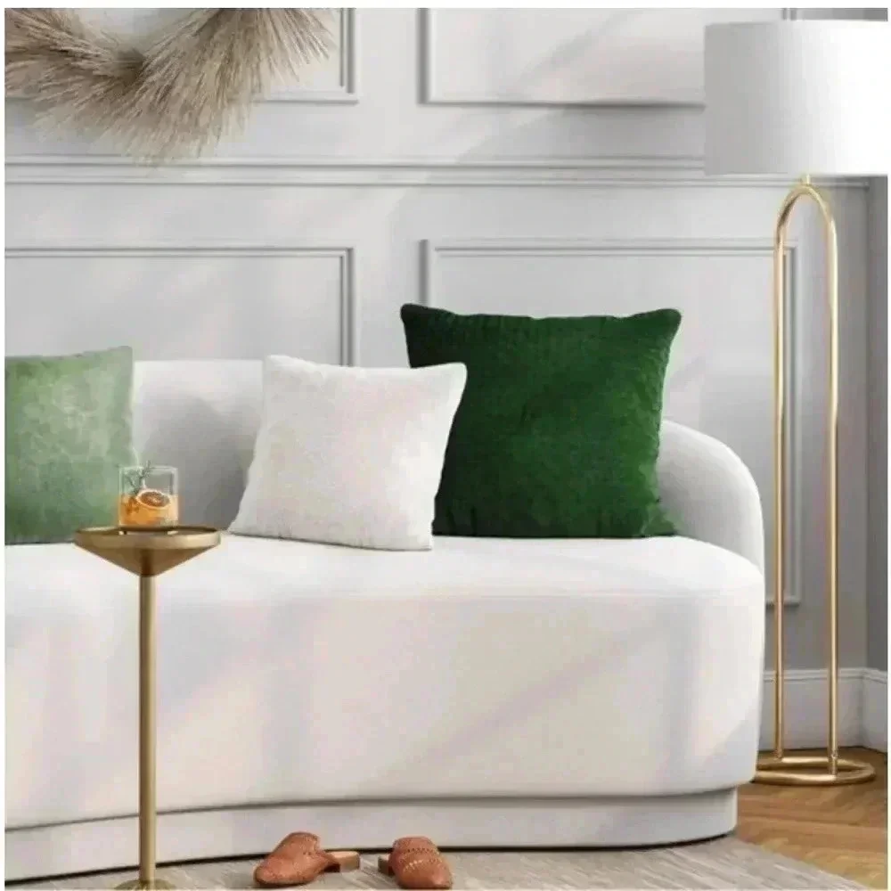 THRESHOLD QUILTED VELVET‎ SQUARE PILLOW 18x18